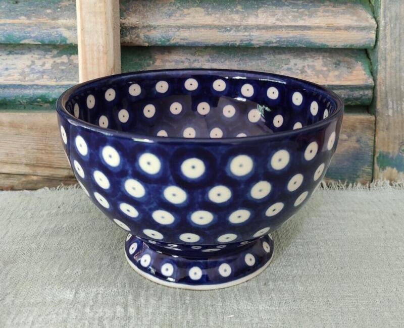 CA 206-070ax Bunzlau Kom op voet 14.5cm Blue Eyes