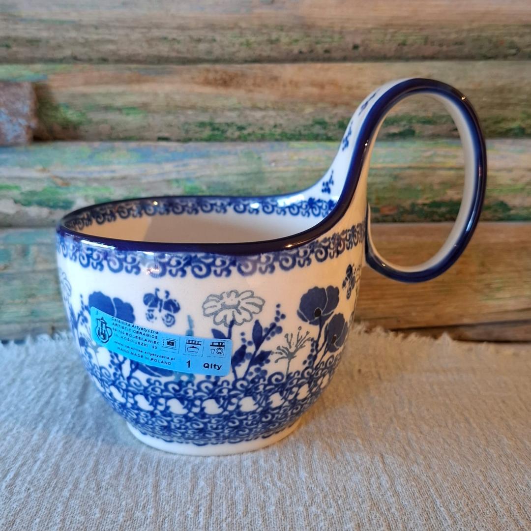 CA 845-2902x Bunzlau Waterscoop GardenofJoy