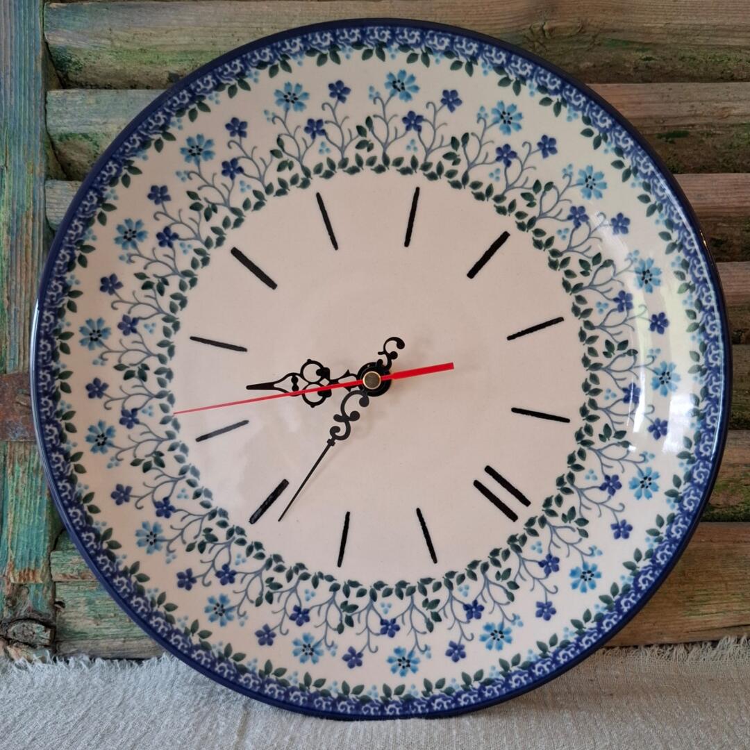 CA 557-2785x Bunzlau Wandklok SpringHill by Teresa Liana