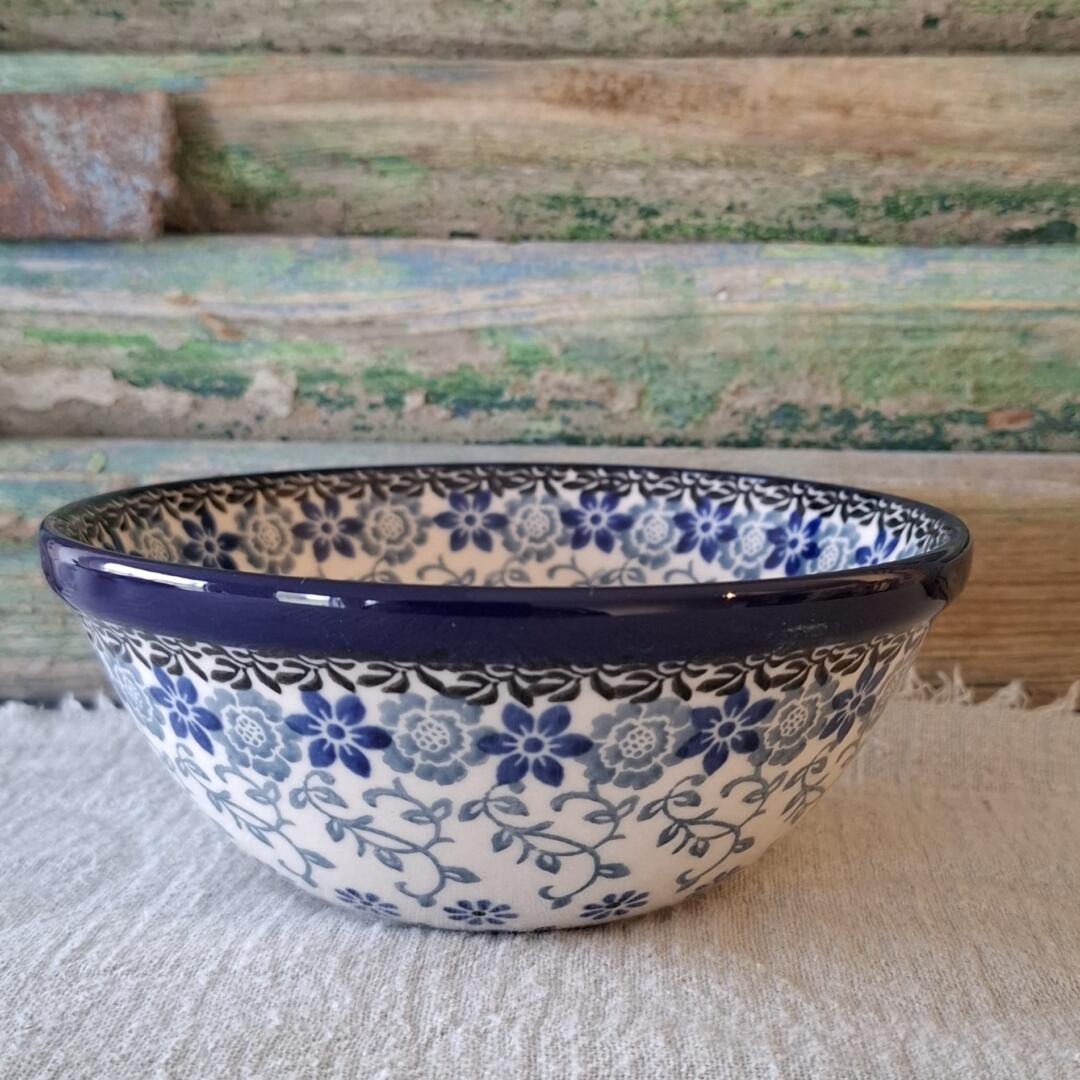 Bunzlau Kom (nestschaal) 14.5cm WildGarden Maria Starzyk